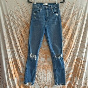 Abercrombie & Fitch Blue Distressed Women Jeans